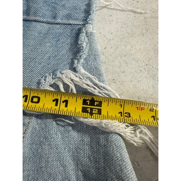 Levis Jeans Premium Shorts 501 Original Fit Distressed Women's Sz 28 Boho B14 - Picture 6 of 7